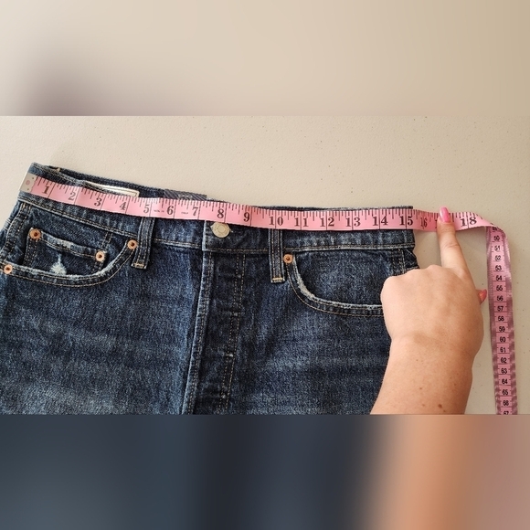 NWT Gap Women's High Rise Cheeky Short Size 8 Tall - Picture 3 of 7